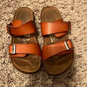 Girls size 2 sandals